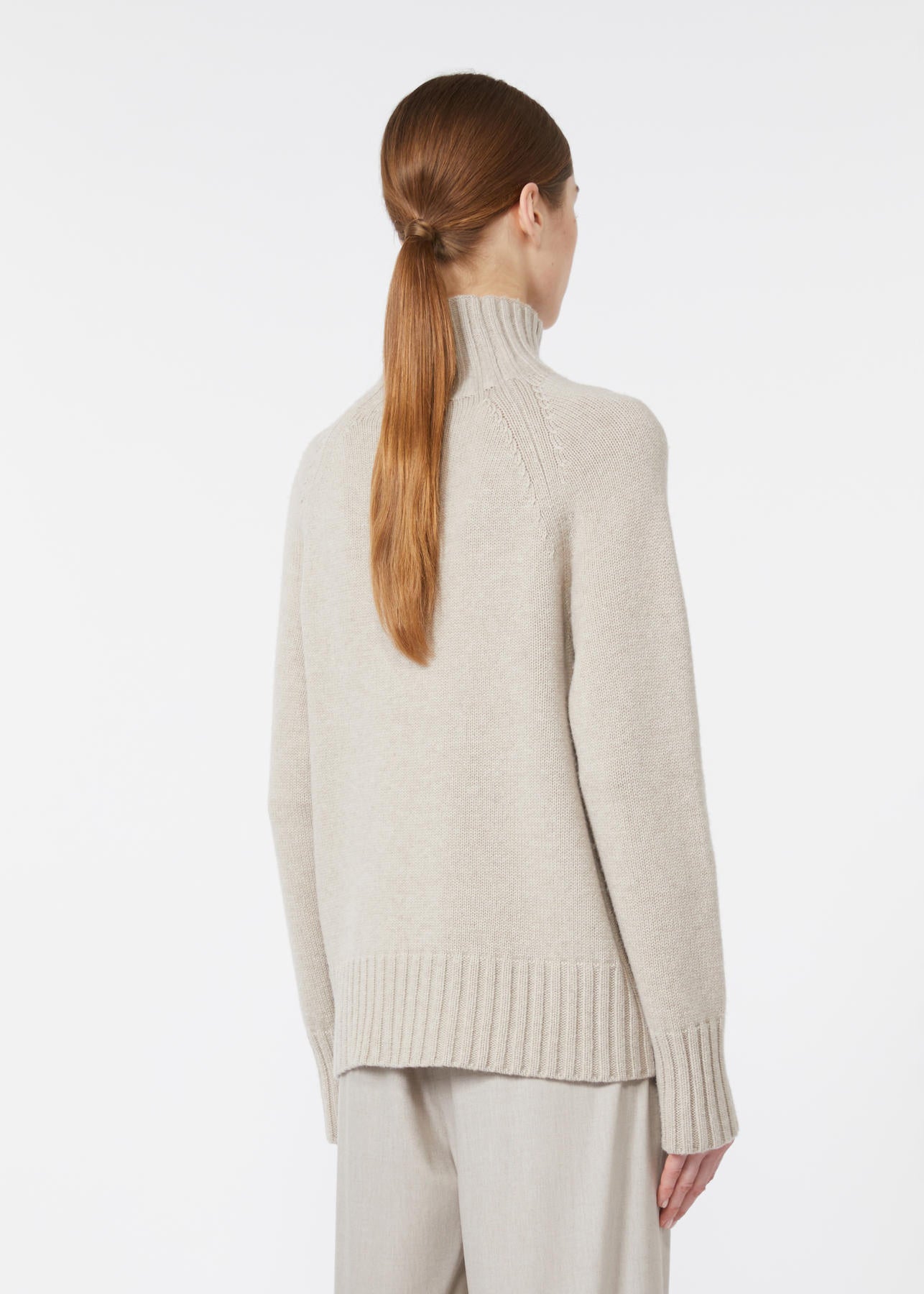 MAGLIA IN FILATO DI LANA E CASHMERE - MANTOVA
